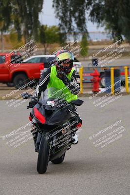 media/Nov-07-2022-Lets Ride (Mon) [[fbd0a82950]]/Around the Pits/